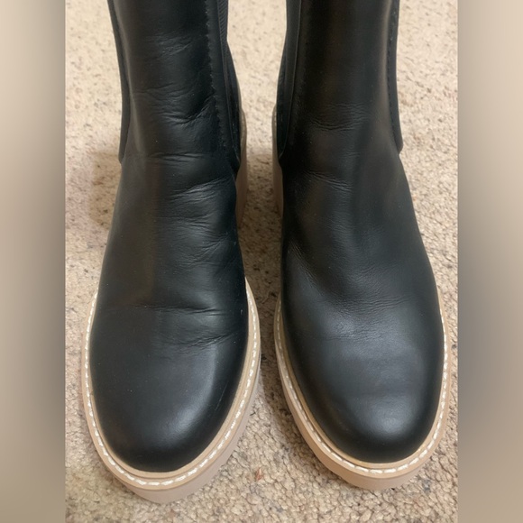 Dolce Vita Hawk H2O black booties size 6 - Picture 3 of 6